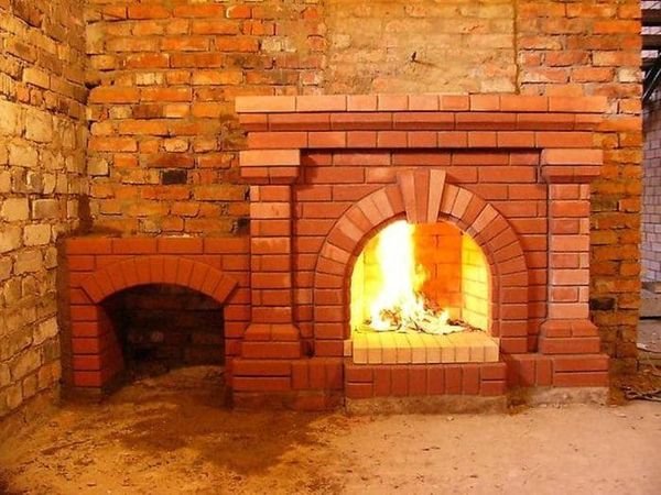 Піч-камін на дровах