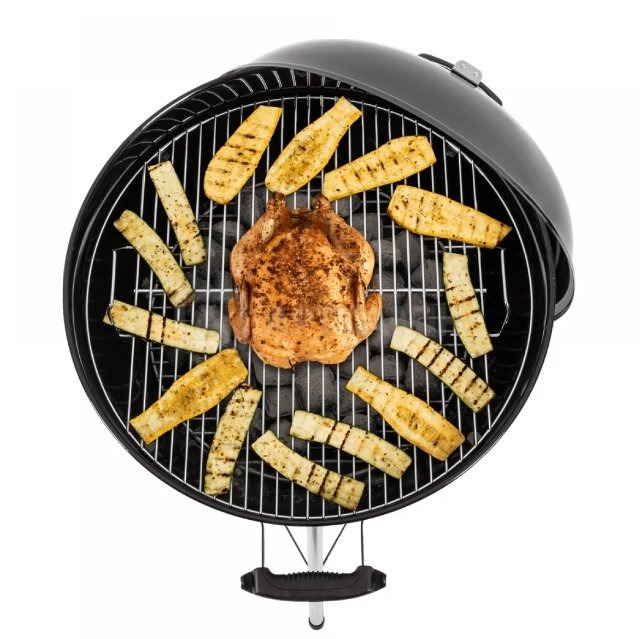 Угольный гриль Weber Master-Touch GBS E-5750. Фото 3