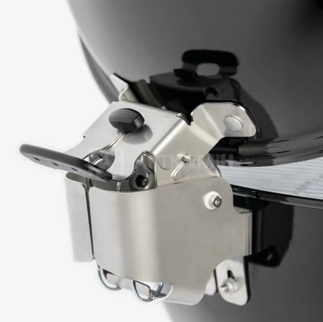 Вугільний гриль Weber Master-Touch Premium E-5770. Фото 8